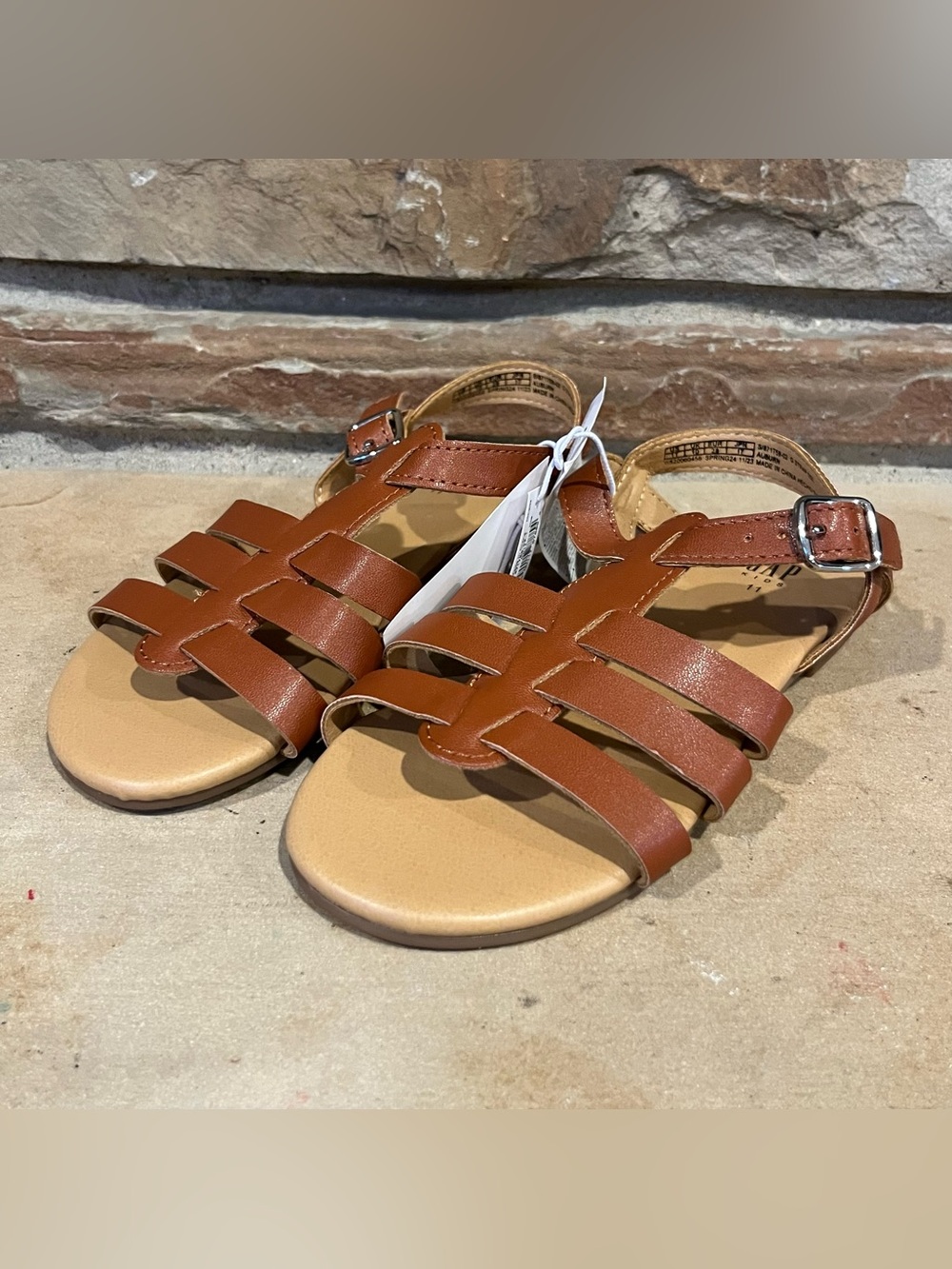 GAP Kids Auburn Faux Leather G Strap Classic Fisherman Sandals